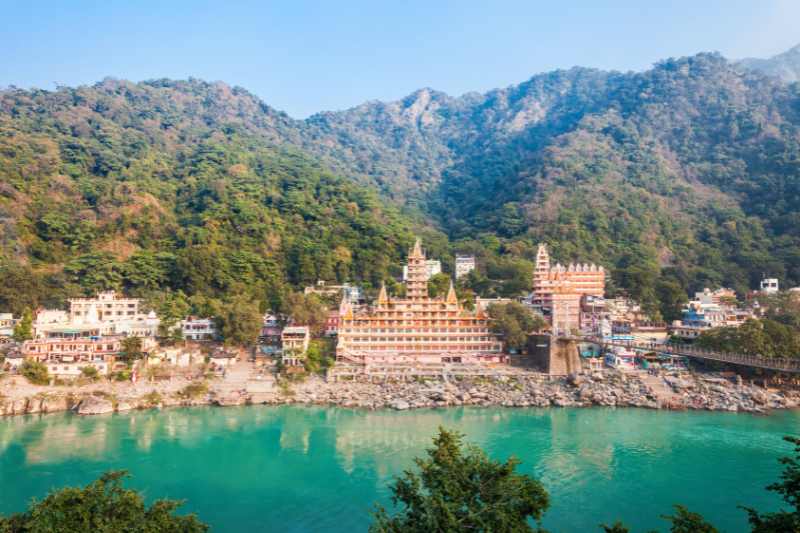 world yoga capital rishikesh