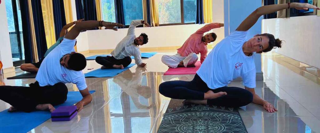 How to Prepare Mentally and Emotionally for Your Yoga Teacher Training in Rishikesh